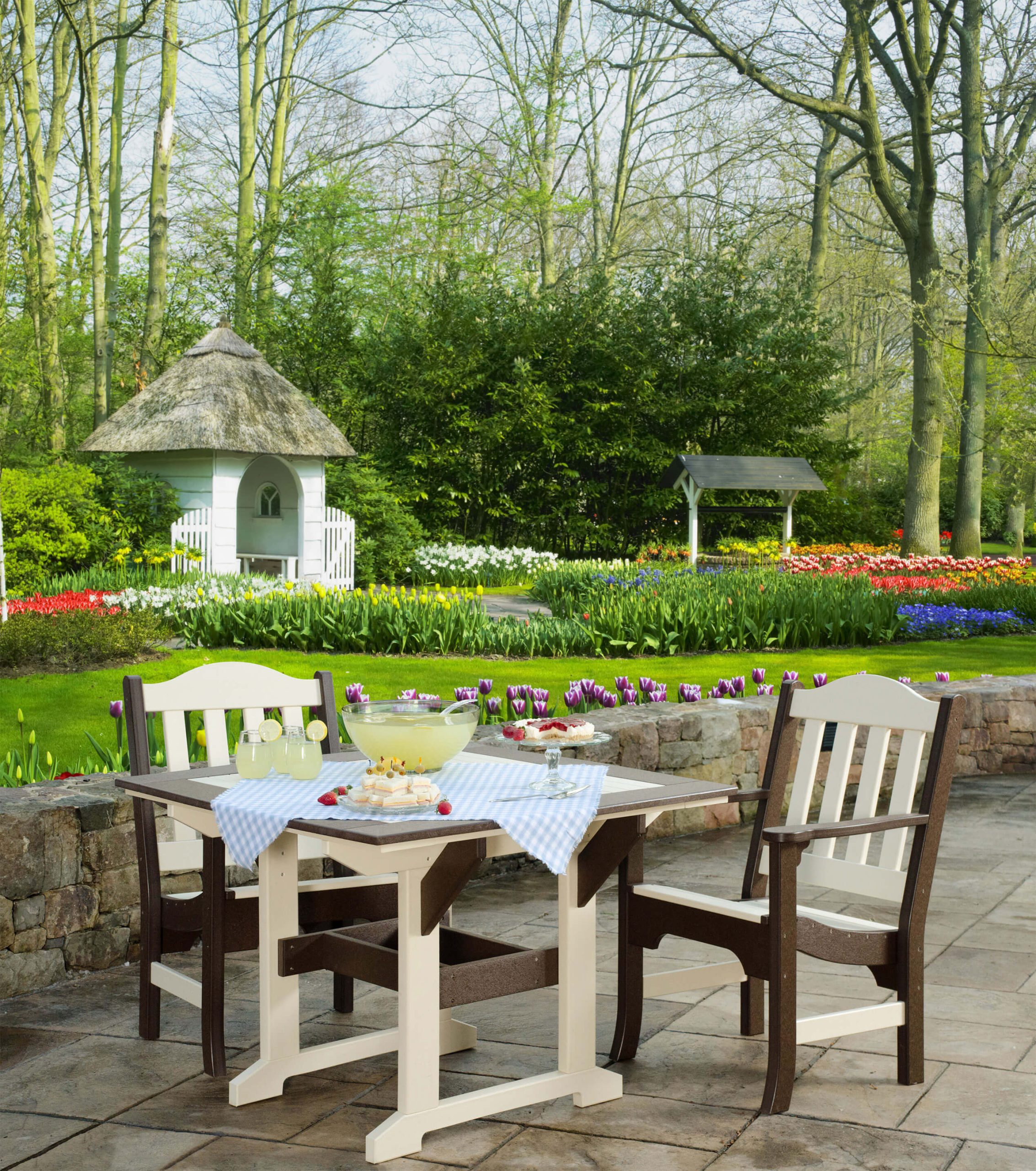 Dining table Dining table and chairs in the garden.