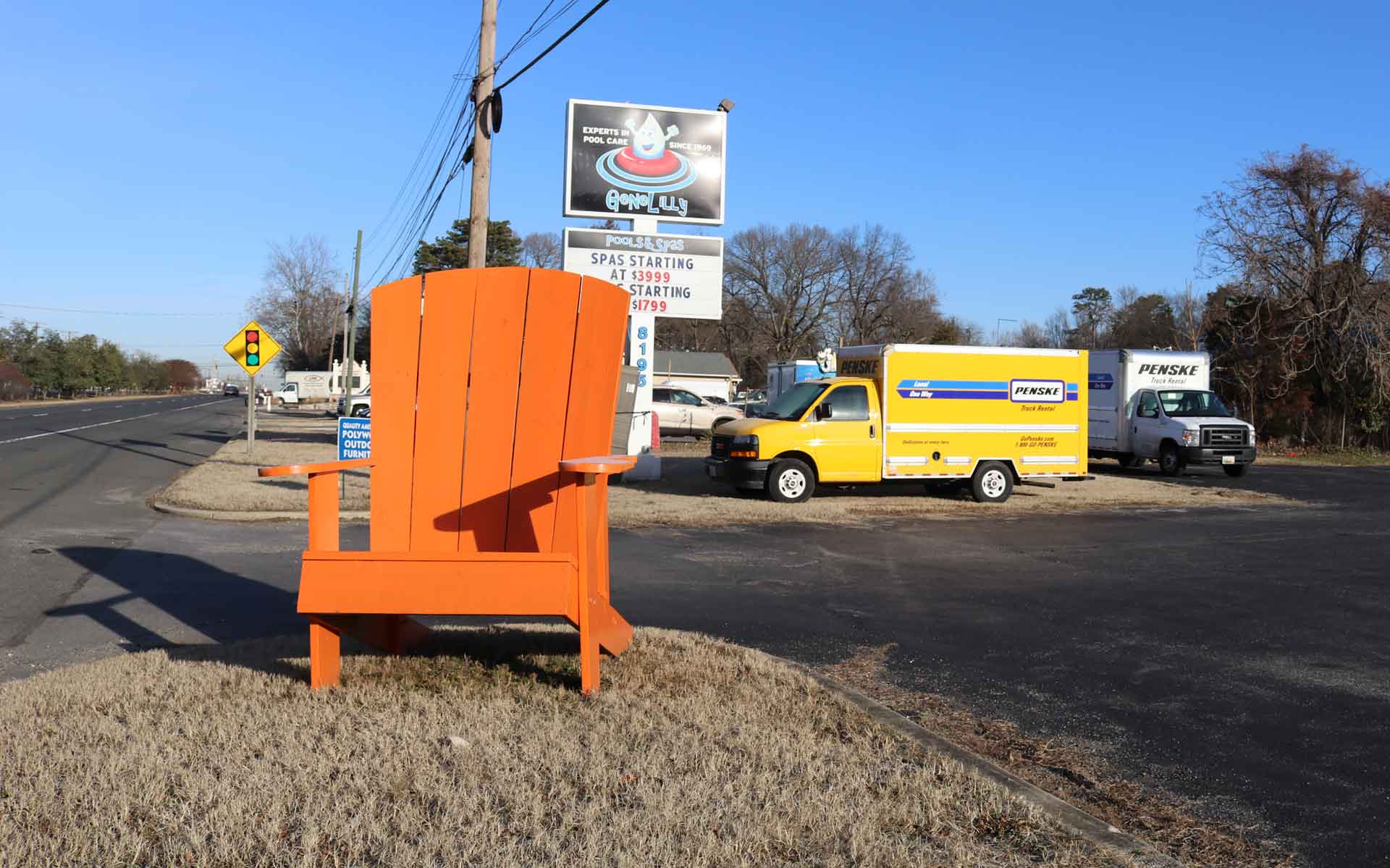 gene-lillys-oversized-orange-chair